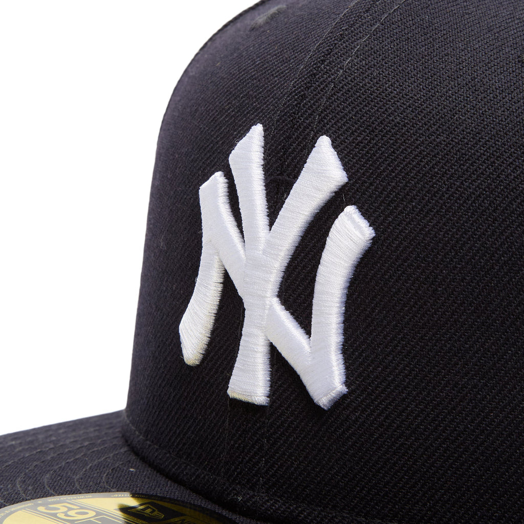 New Era MLB18 5950 Wool  WS New York Yankees (Navy / White) Hats