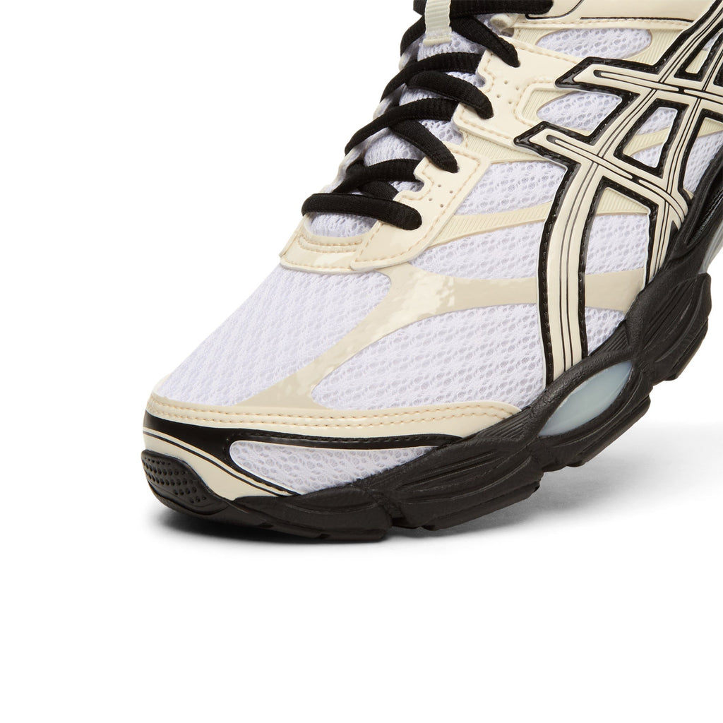 asics-gel-cumulus-16-white-cream  Footwear