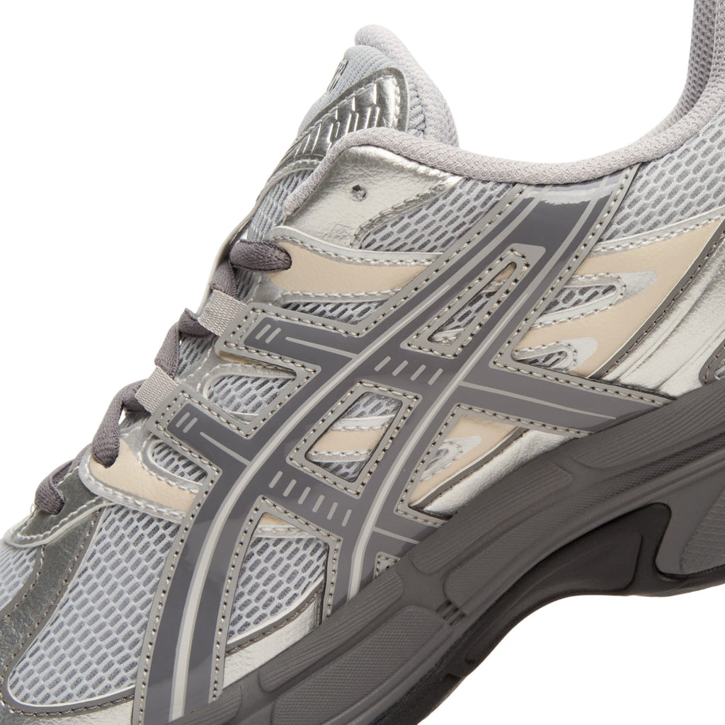 asics-gel-stratus-mc-concrete-carbon  Footwear