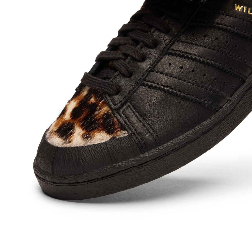 adidas-cblack-cblack-supcol-core-black  Footwear