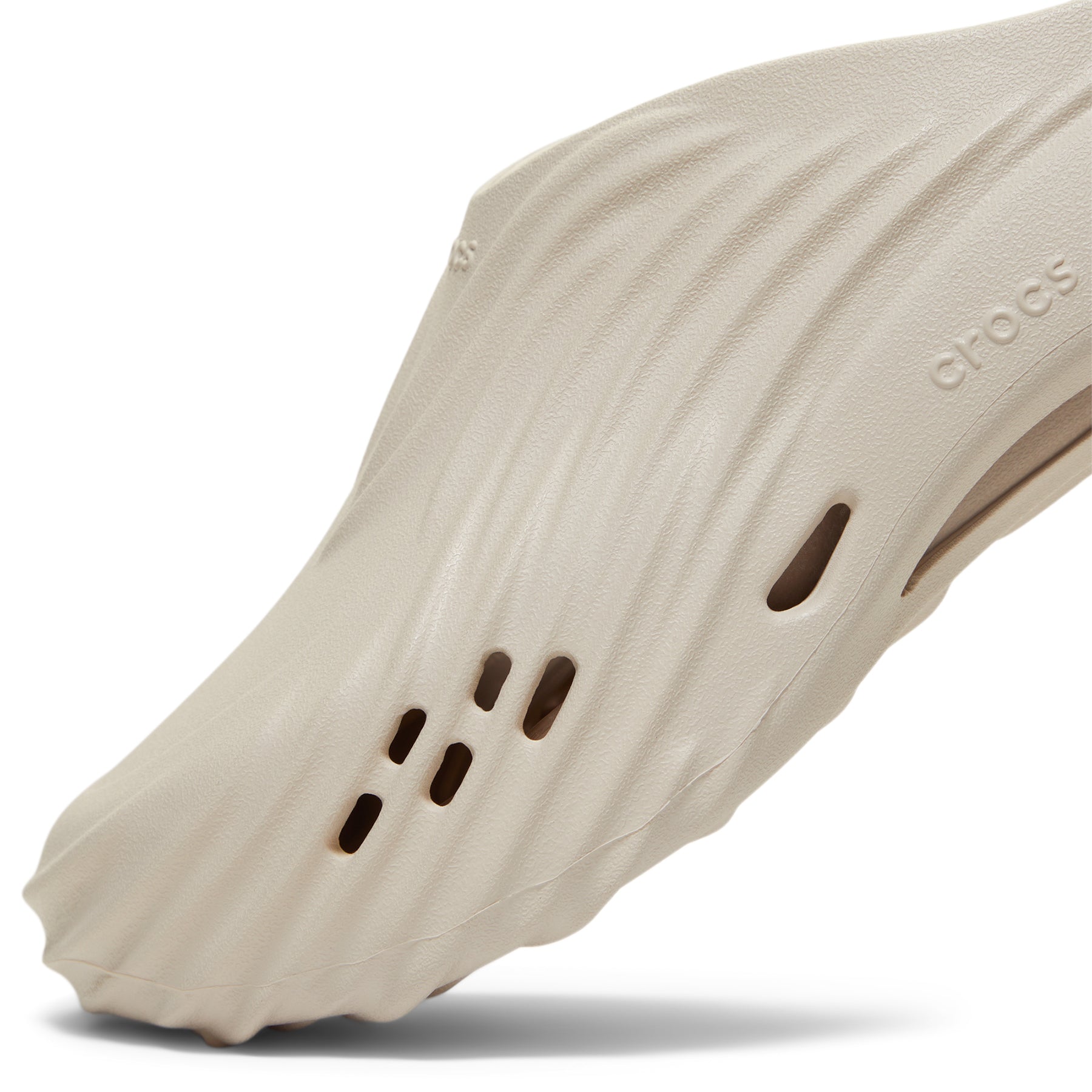 crocs-echo-wave-210521-0ll-almond-tint  Footwear