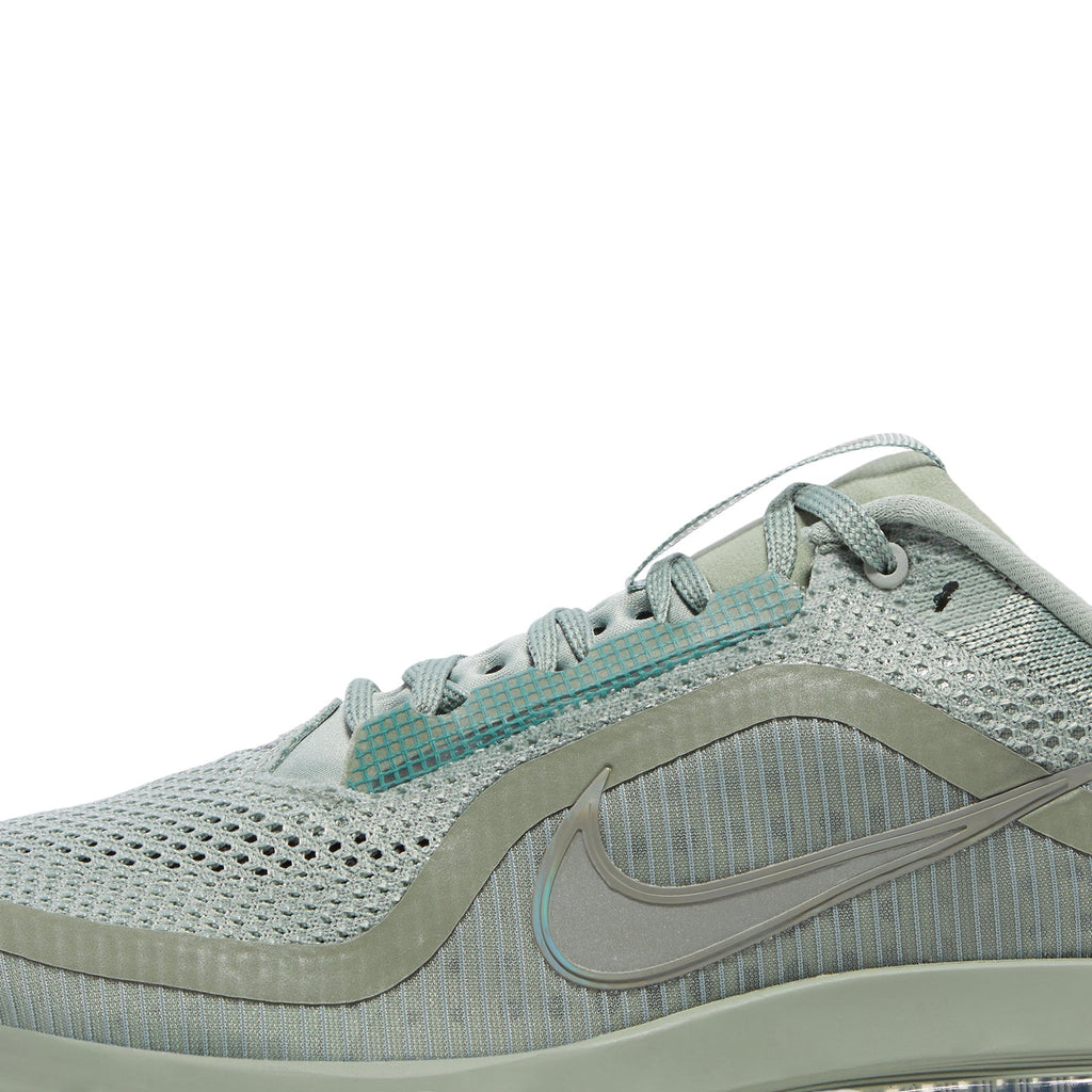 nike-pegasus-premium-hq2592-300-jade-horizon-light-army-jade-horizon  Footwear
