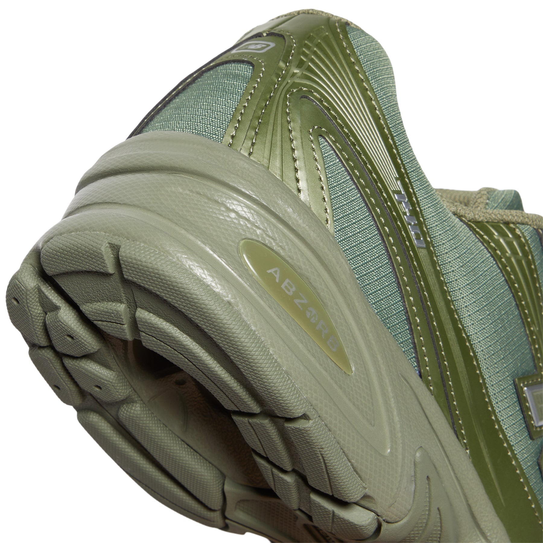 new-balance-740-u740rs2-dark-olivine  Footwear