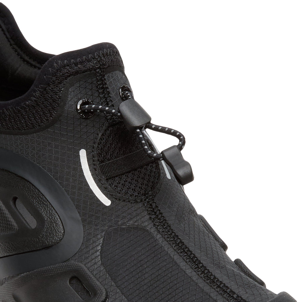 crocs-quick-trail-racer-black  Footwear
