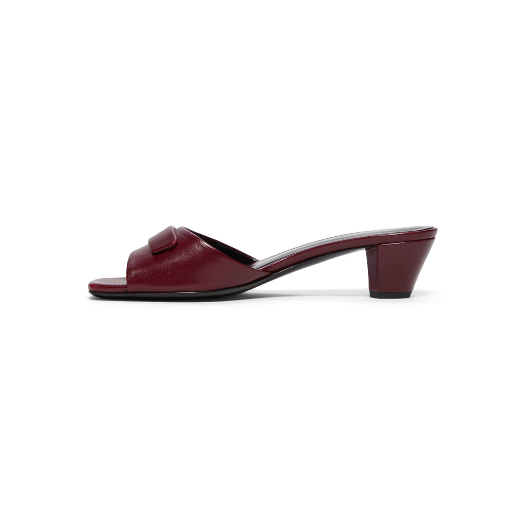jude-taina-ss25ho012rd002ll001-bordeaux-leather  Footwear