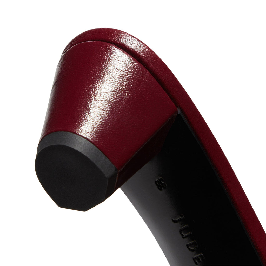 jude-taina-ss25ho012rd002ll001-bordeaux-leather  Footwear