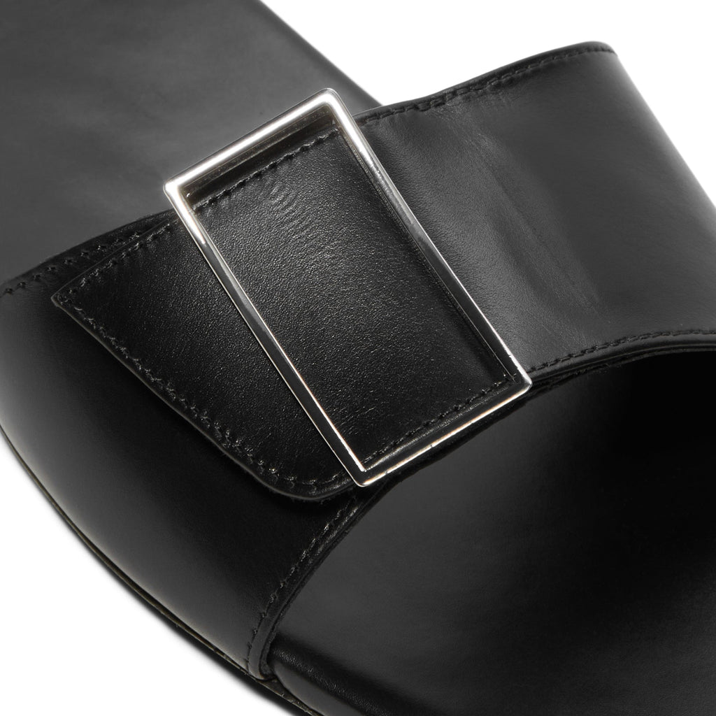 jude-floor-flat-ss25fo006bk001cl014-black-leather  Footwear