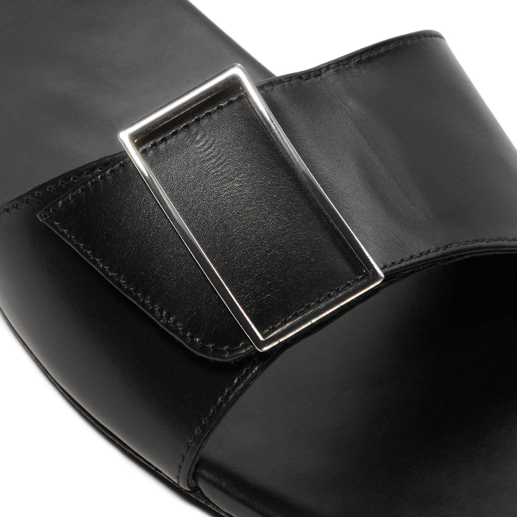 jude-floor-flat-ss25fo006bk001cl014-black-leather  Footwear