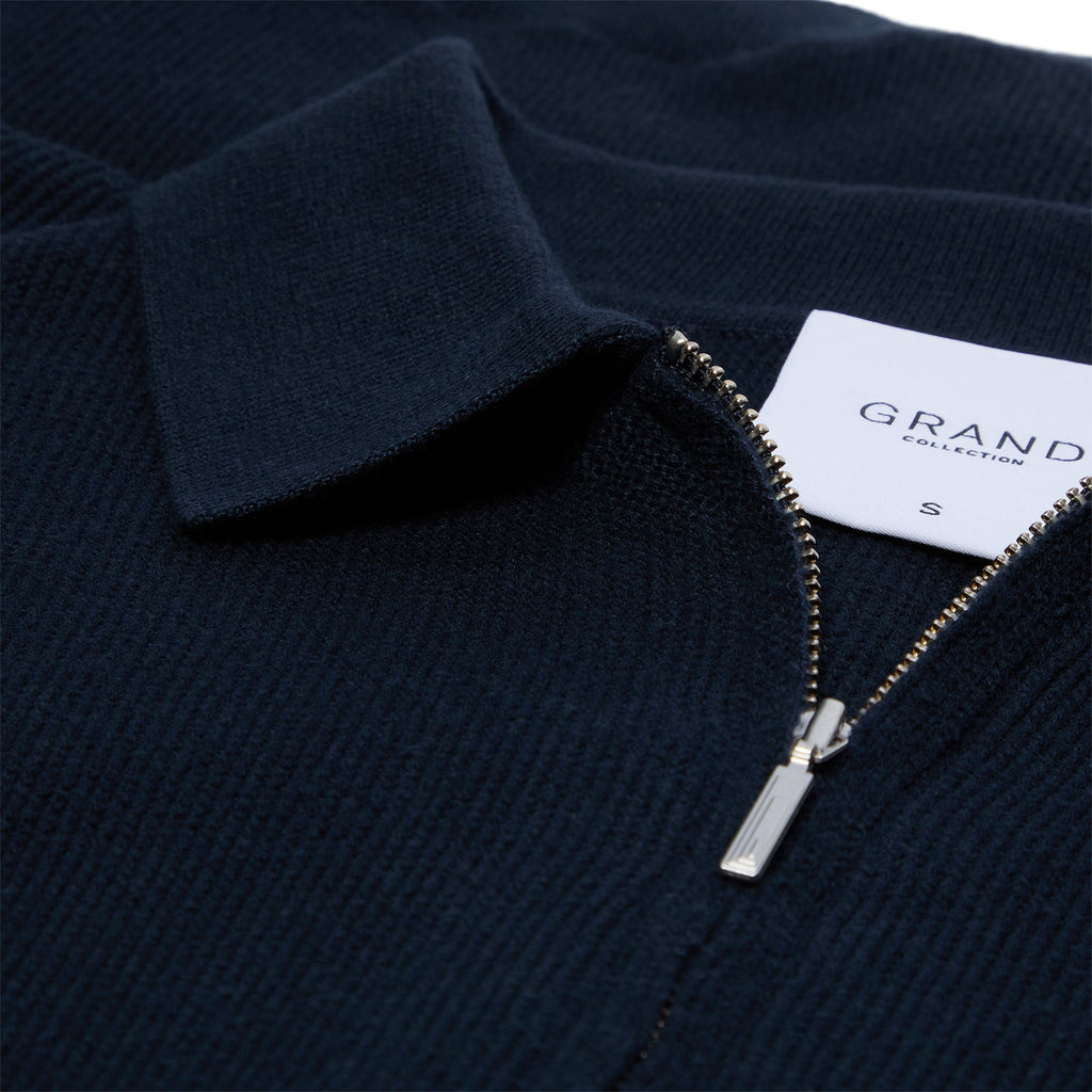 Grand Collection Knit Quarter Zip Sweater (Midnight Navy) Top