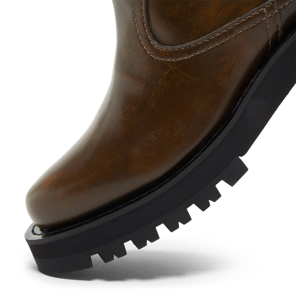 ganni-studs-low-boot-crinkle-oleatex-s3024-826-dark-olive  Footwear