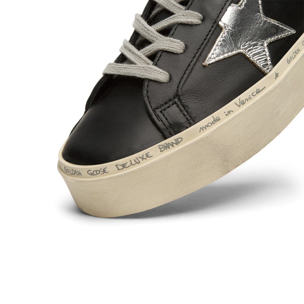 golden-goose-hi-star-leather-upper-laminated-star-black-silver  Footwear