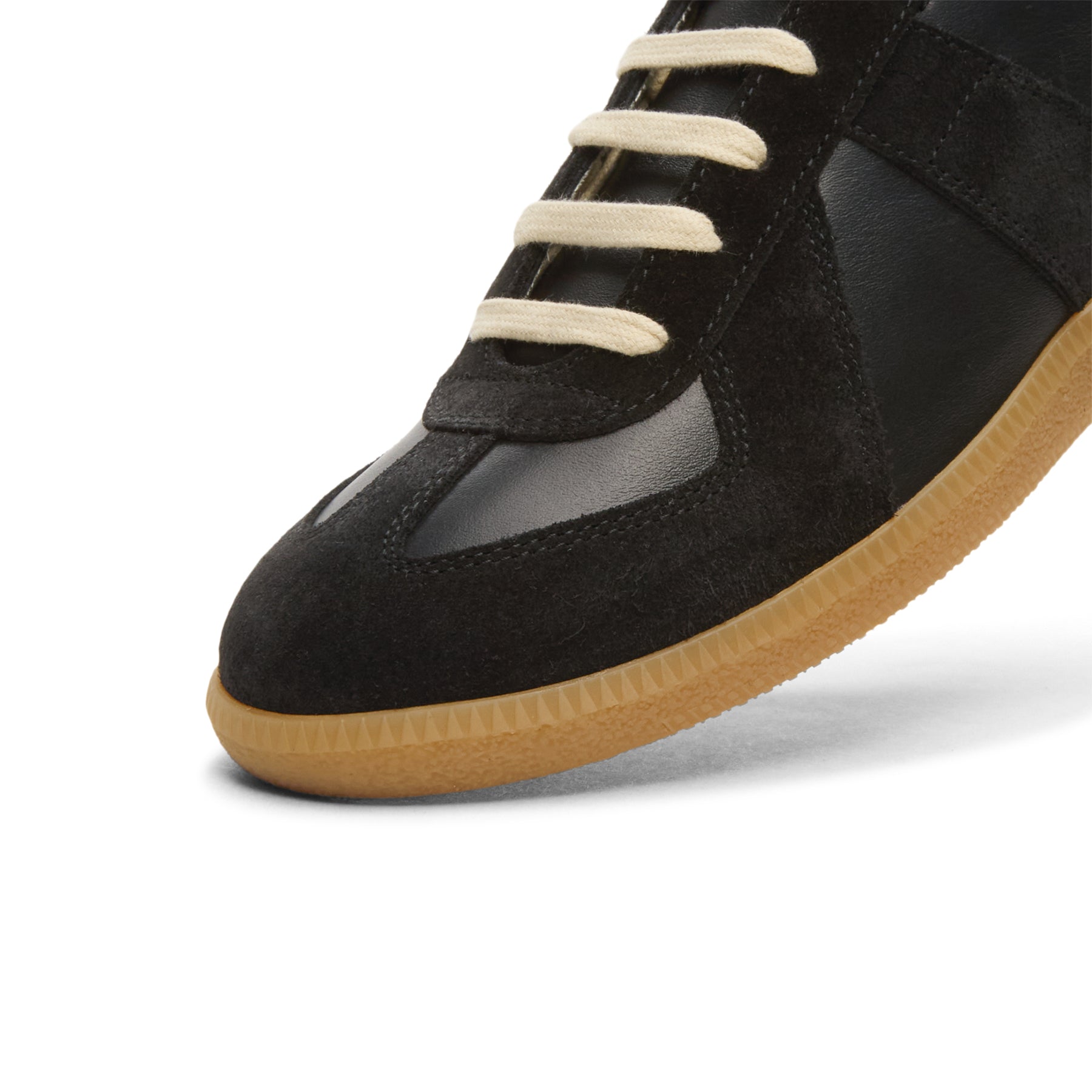 maison-margiela-replica-black-black  Footwear