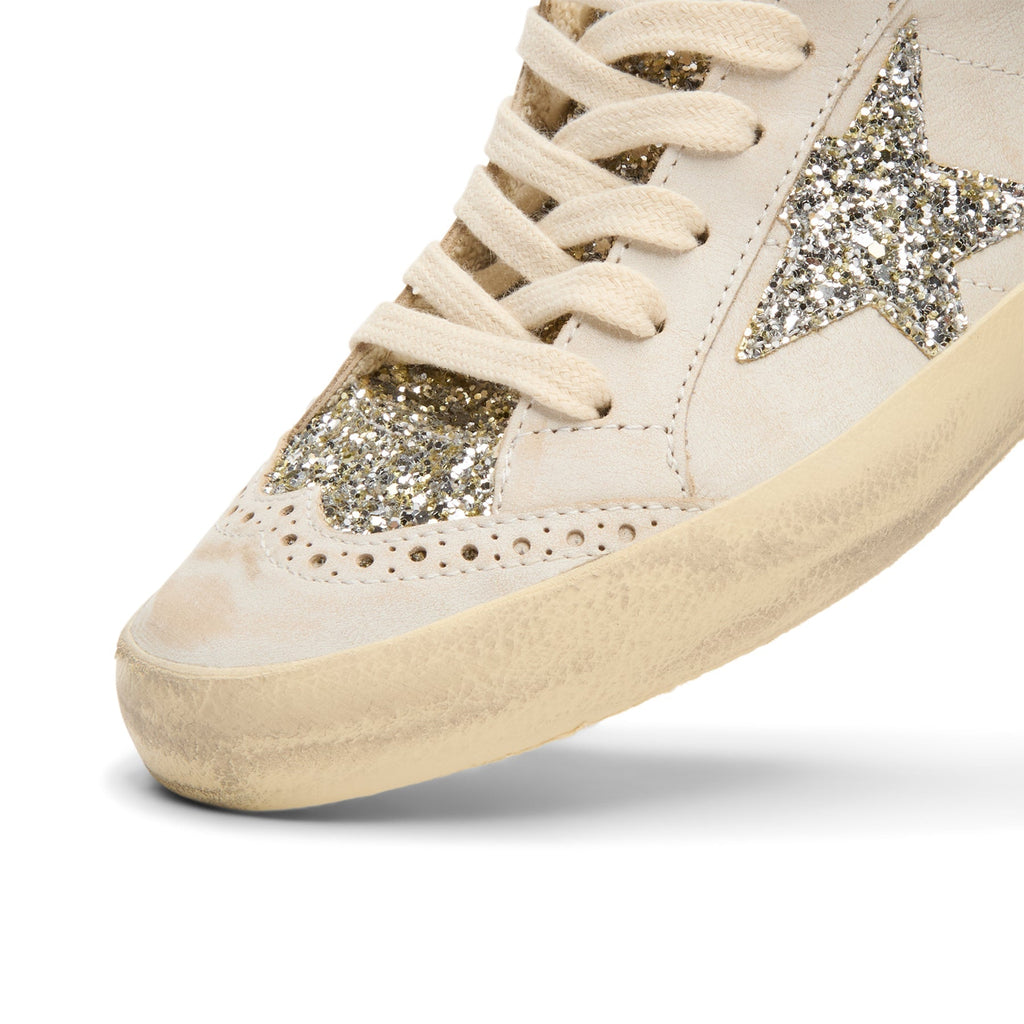 golden-goose-mid-star-leather-upper-and-toe-beige-platinum  Footwear