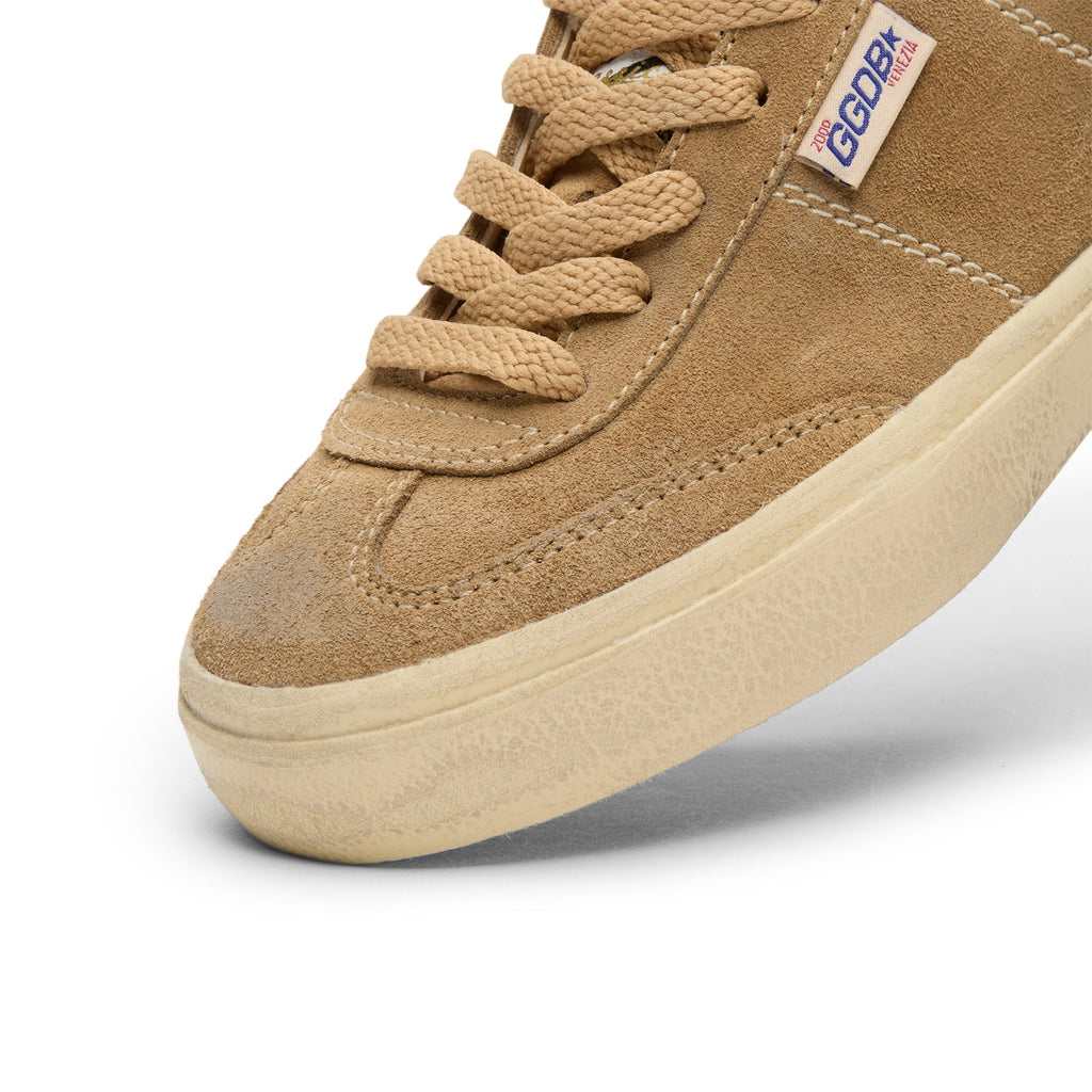 golden-goose-soul-star-tobacco-white-milk  Footwear