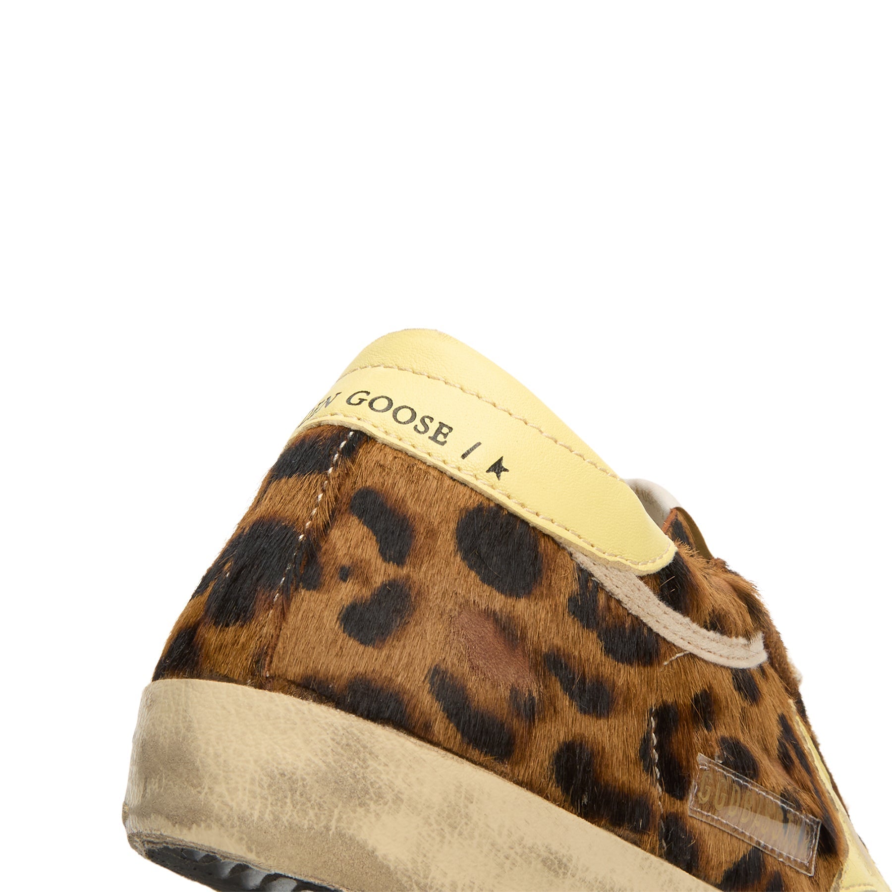 golden-goose-super-star-horsy-upper-toe-and-tongue-leopard-pale-yellow  Footwear