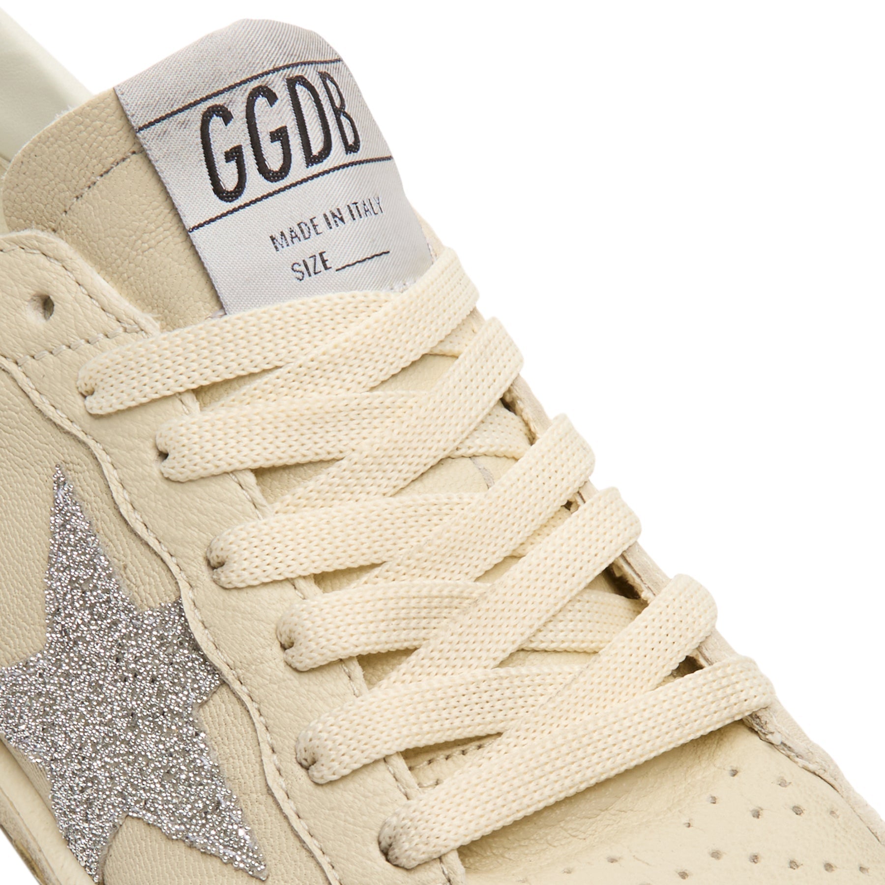 golden-goose-ballstar-nappa-upper-toe-and-spur-cream-crystal  Footwear