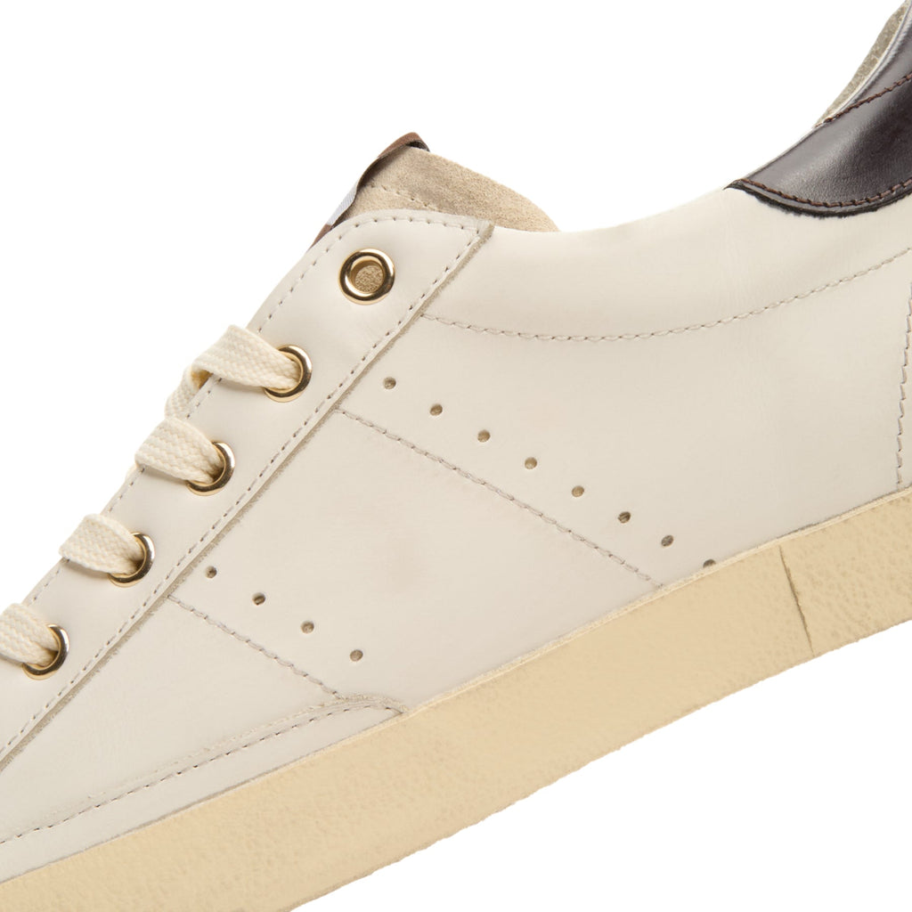 golden-goose-super-star-leather-upper-star-and-heel-white-coffee-brown-seedpearl  Footwear