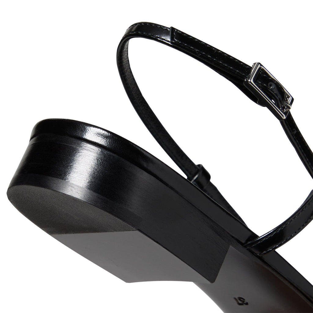marni-w-sandal-sams029301-p7403-00n99-black  Footwear
