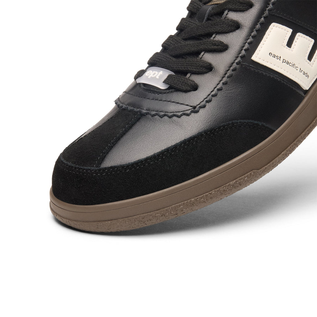 east-pacific-trade-santos-black-d-gum  Footwear