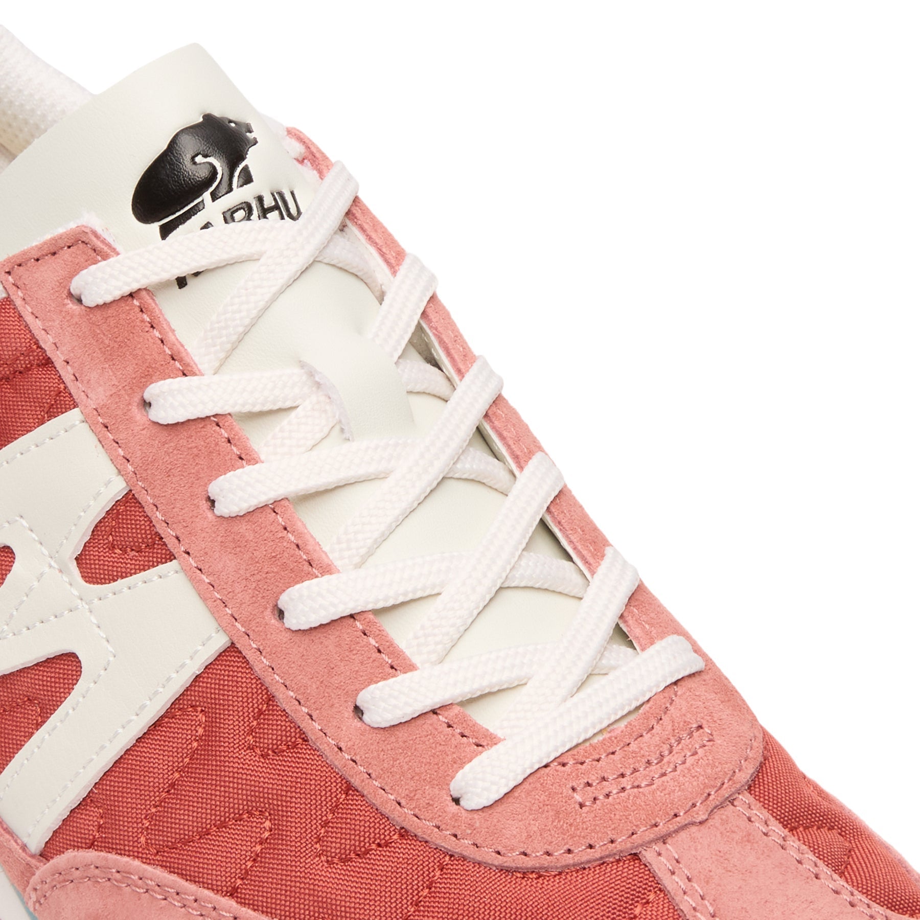 karhu-mestari-light-mahogany-blanc-de-blanc  Footwear