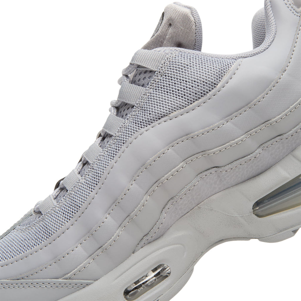 nike-air-max-95-wolf-grey-wolf-grey-wolf-grey-anthracite  Footwear
