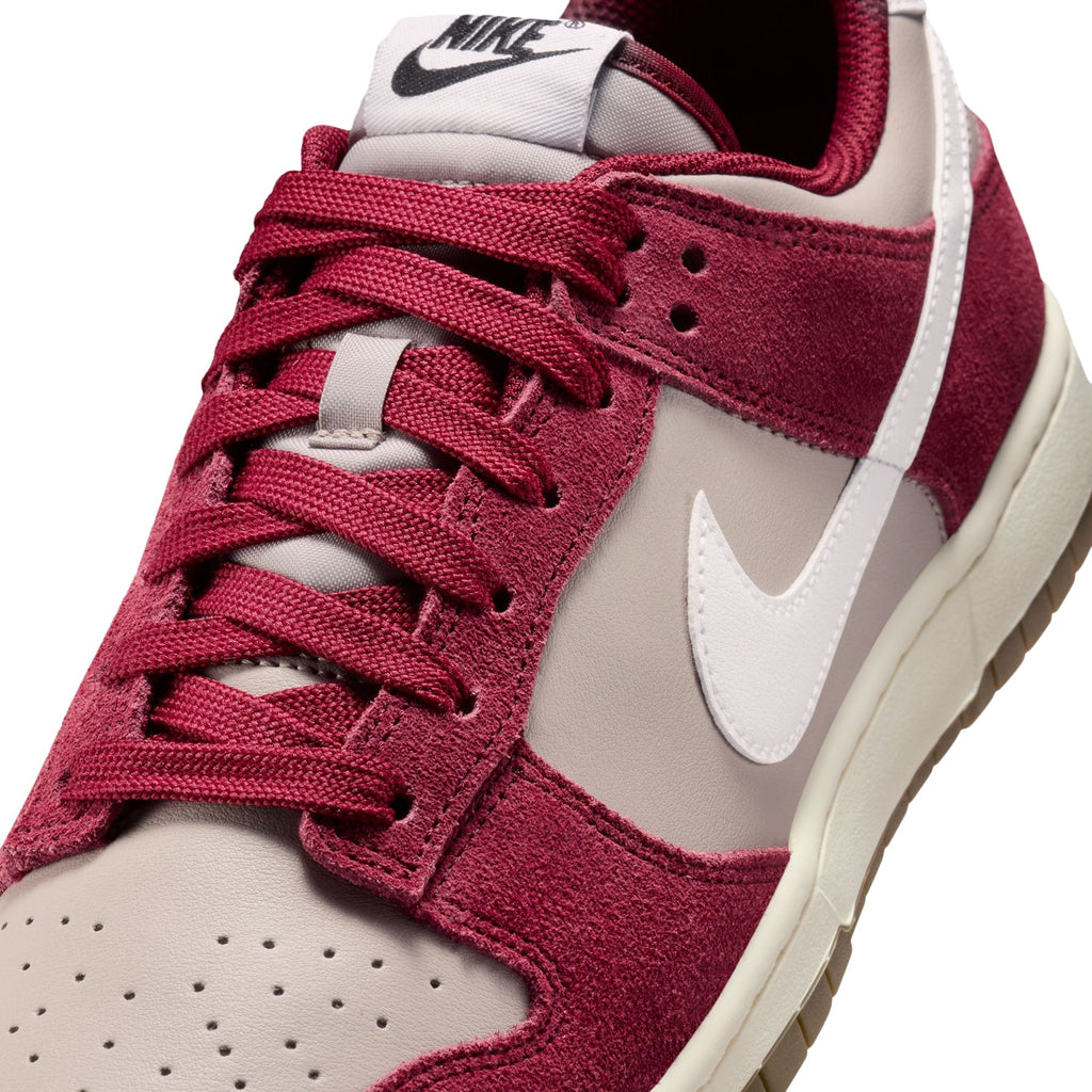 nike-dunk-low-retro-se-college-grey-white-team-red-sail  Footwear