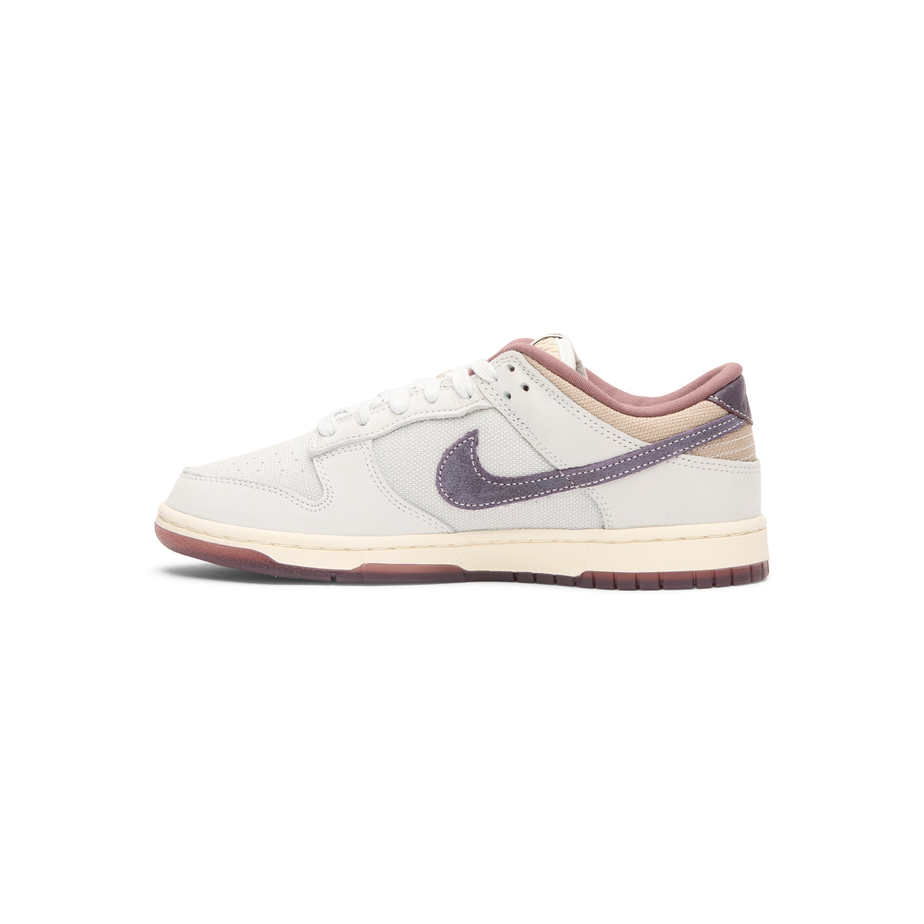 nike-dunk-low-retro-se-off-white-dark-raisin-spruce-aura  Footwear