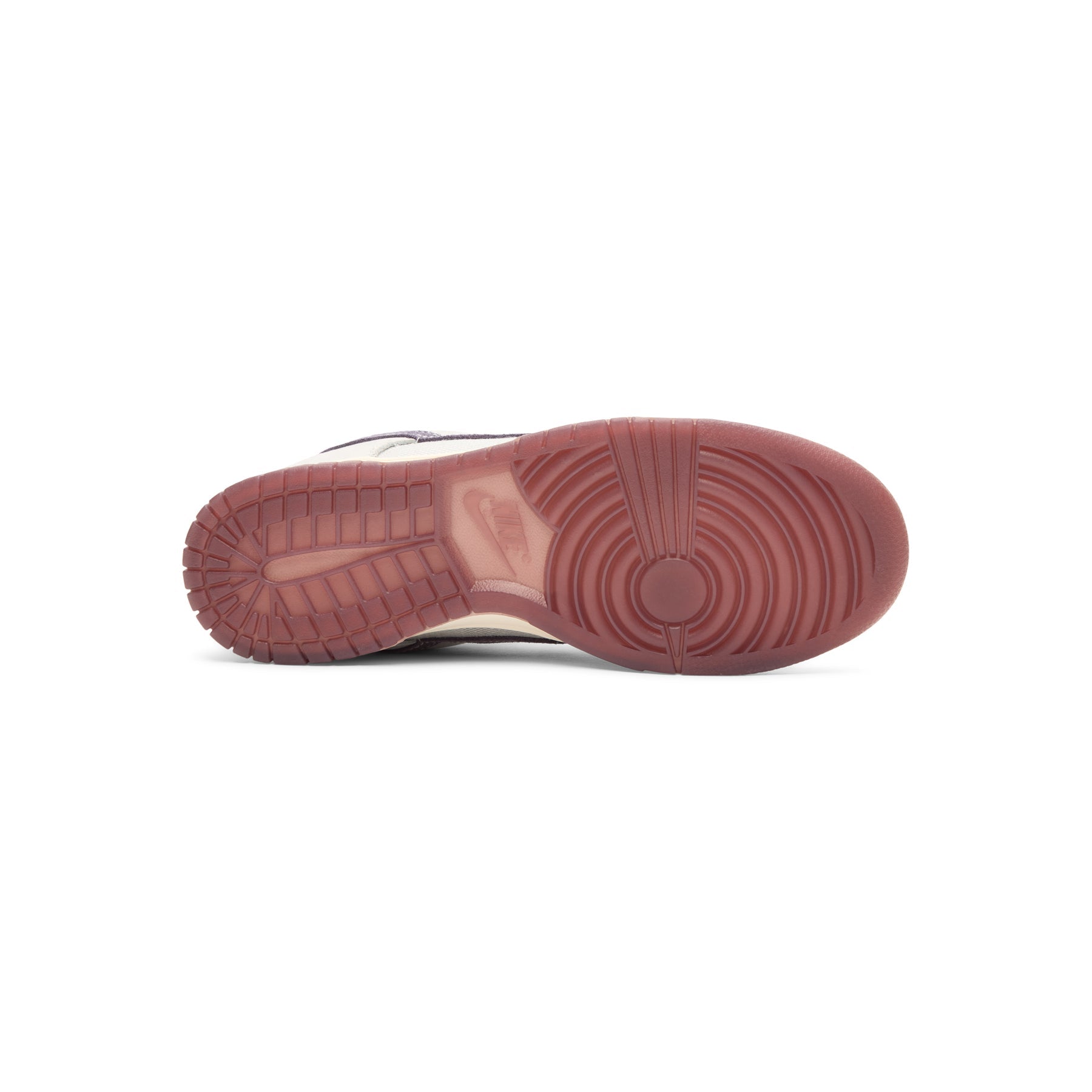 nike-dunk-low-retro-se-off-white-dark-raisin-spruce-aura  Footwear