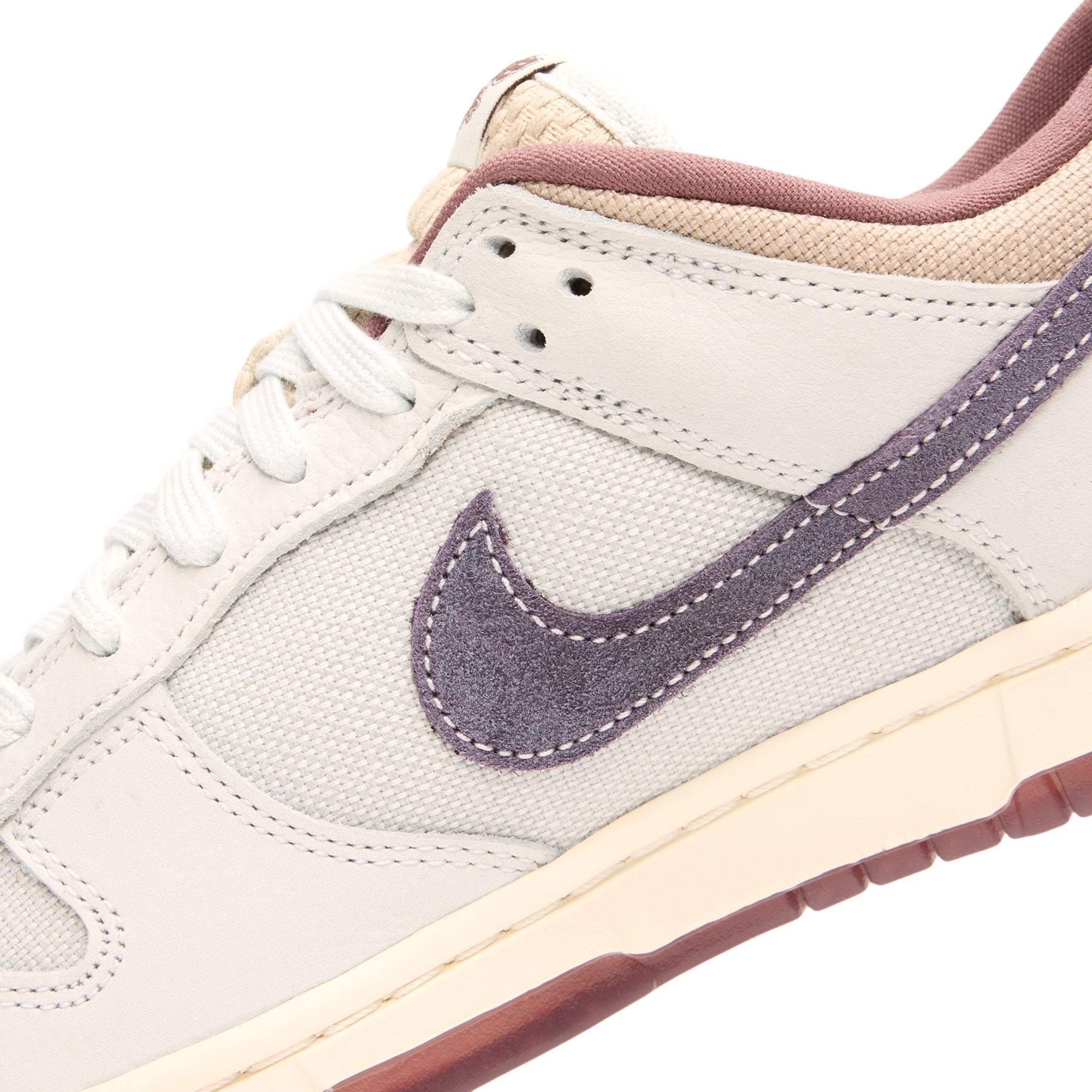 nike-dunk-low-retro-se-off-white-dark-raisin-spruce-aura  Footwear