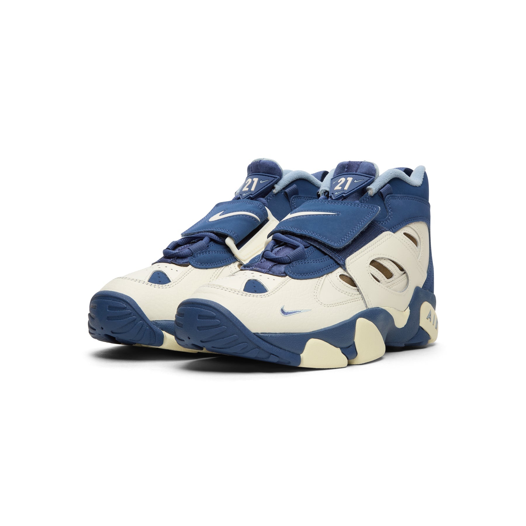 nike-air-diamond-turf-ii-sail-mystic-navy-blue-grey-metallic-gold  Footwear