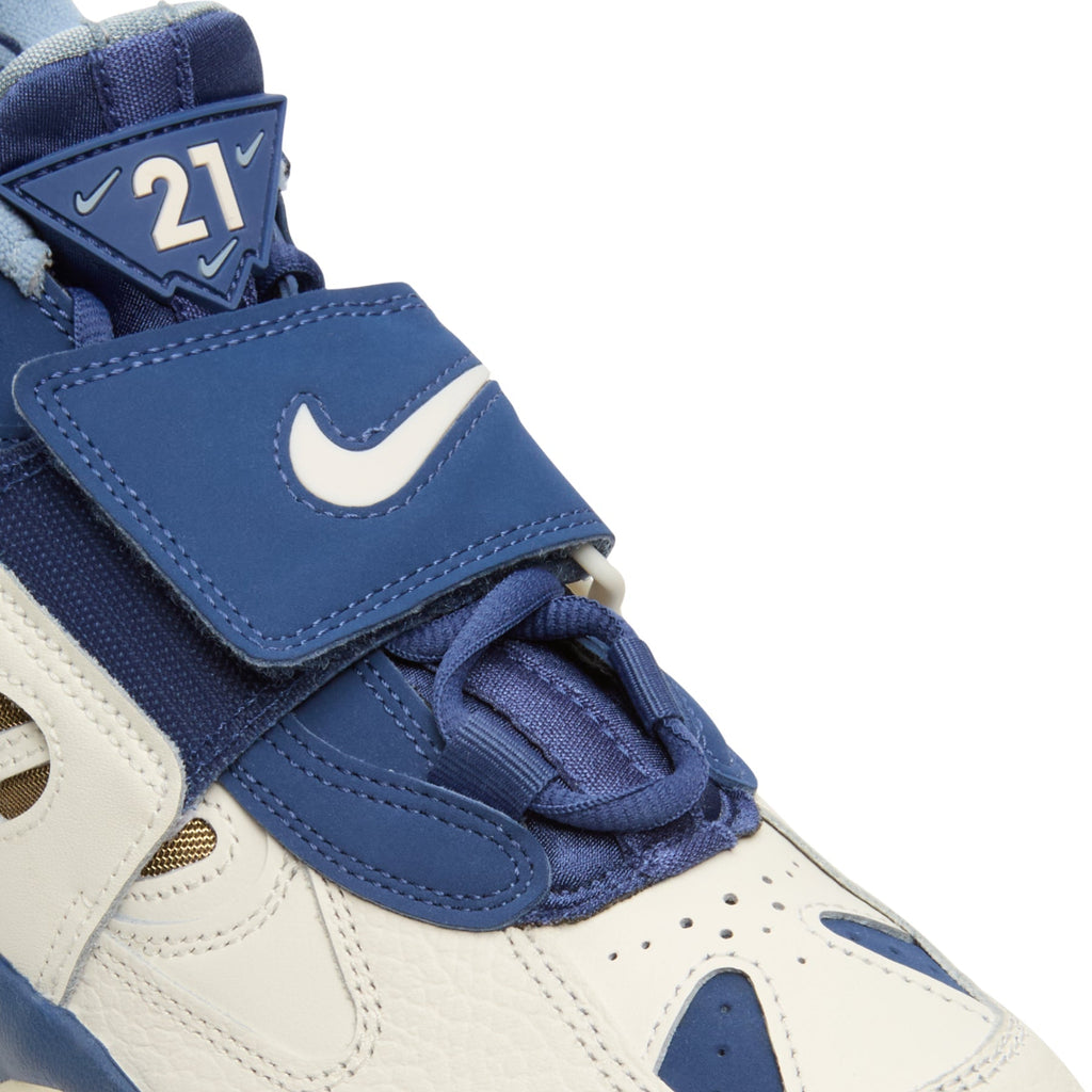 nike-air-diamond-turf-ii-sail-mystic-navy-blue-grey-metallic-gold  Footwear
