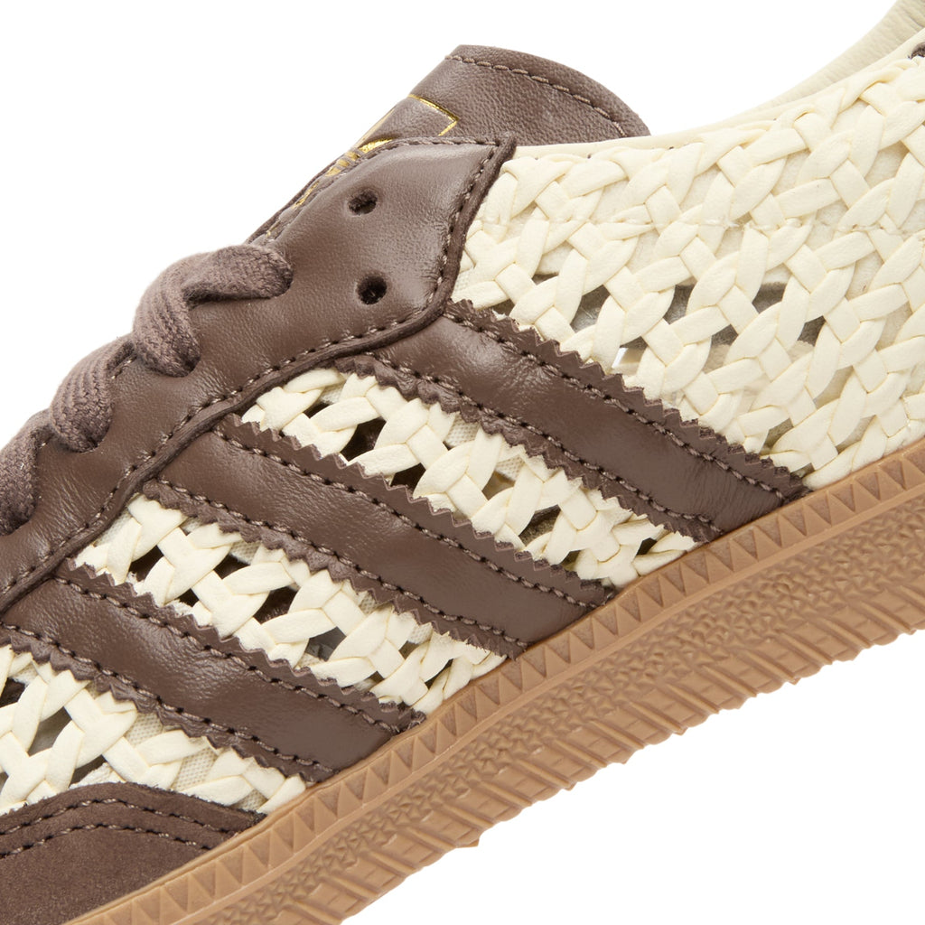 adidas-samba-og-w-cream-white-earth-strata-gold-met  Footwear