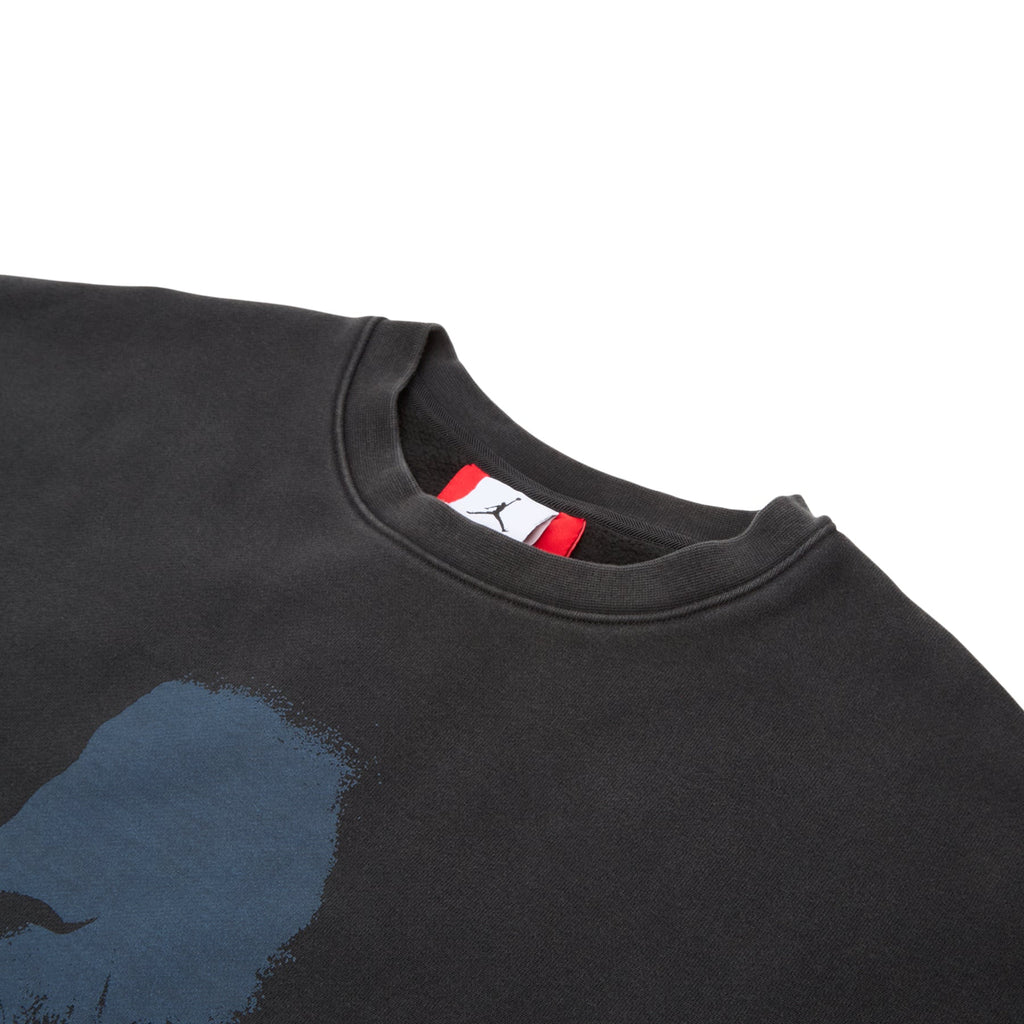 Air Jordan x IH Cropped Fleece Crew-Neck Sweatshirt (Black) Top