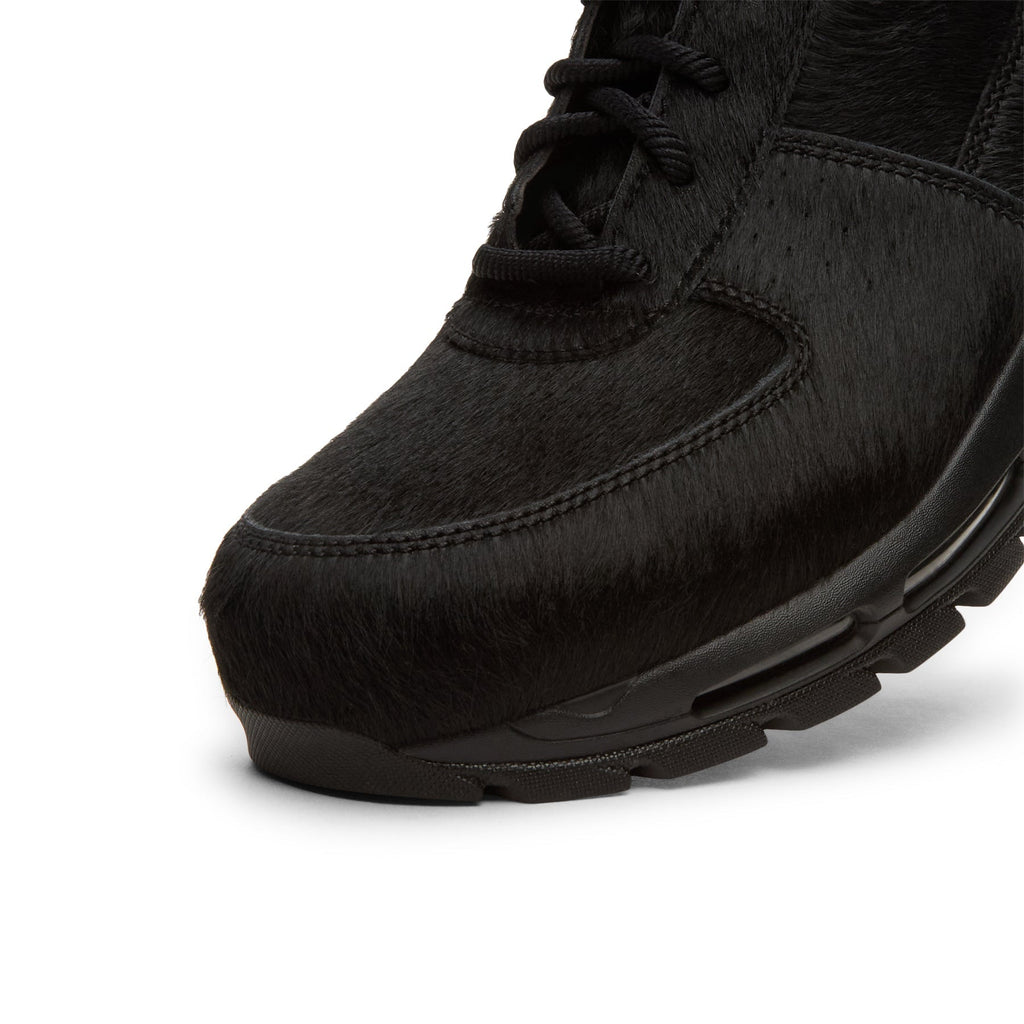 nike-air-max-goadome-black-black-black-1  Footwear