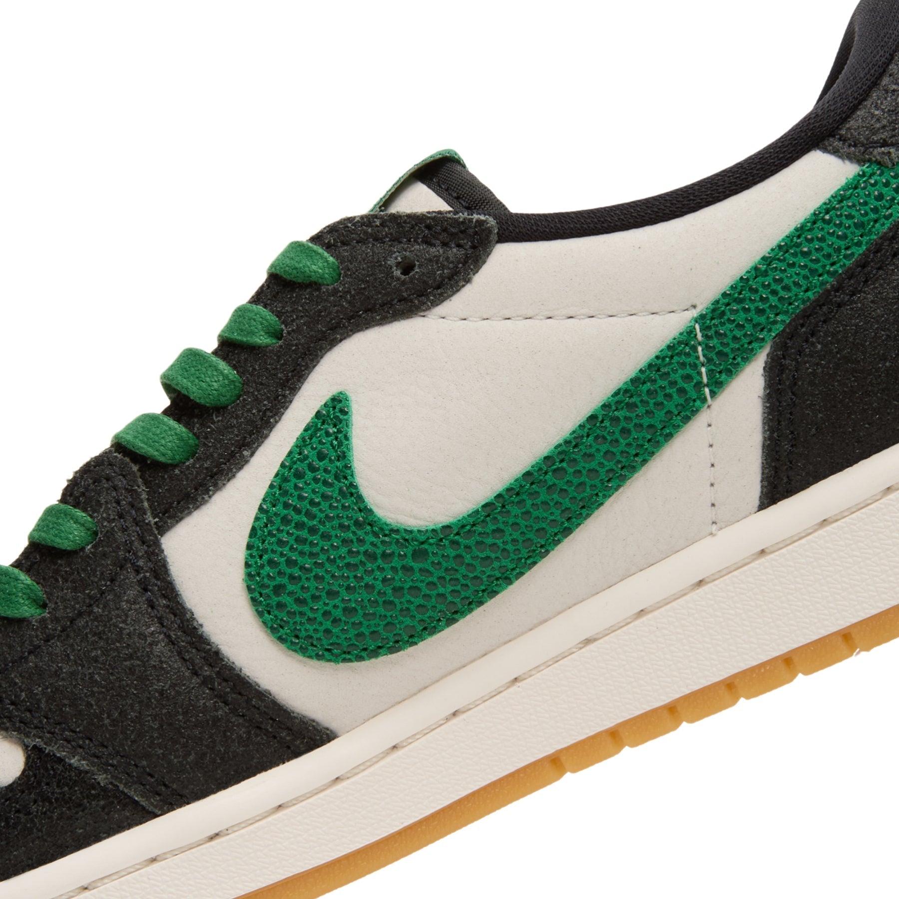 air-jordan-1-retro-low-og-gs-phantom-and-pine-green-phantom-pine-green-black  Footwear