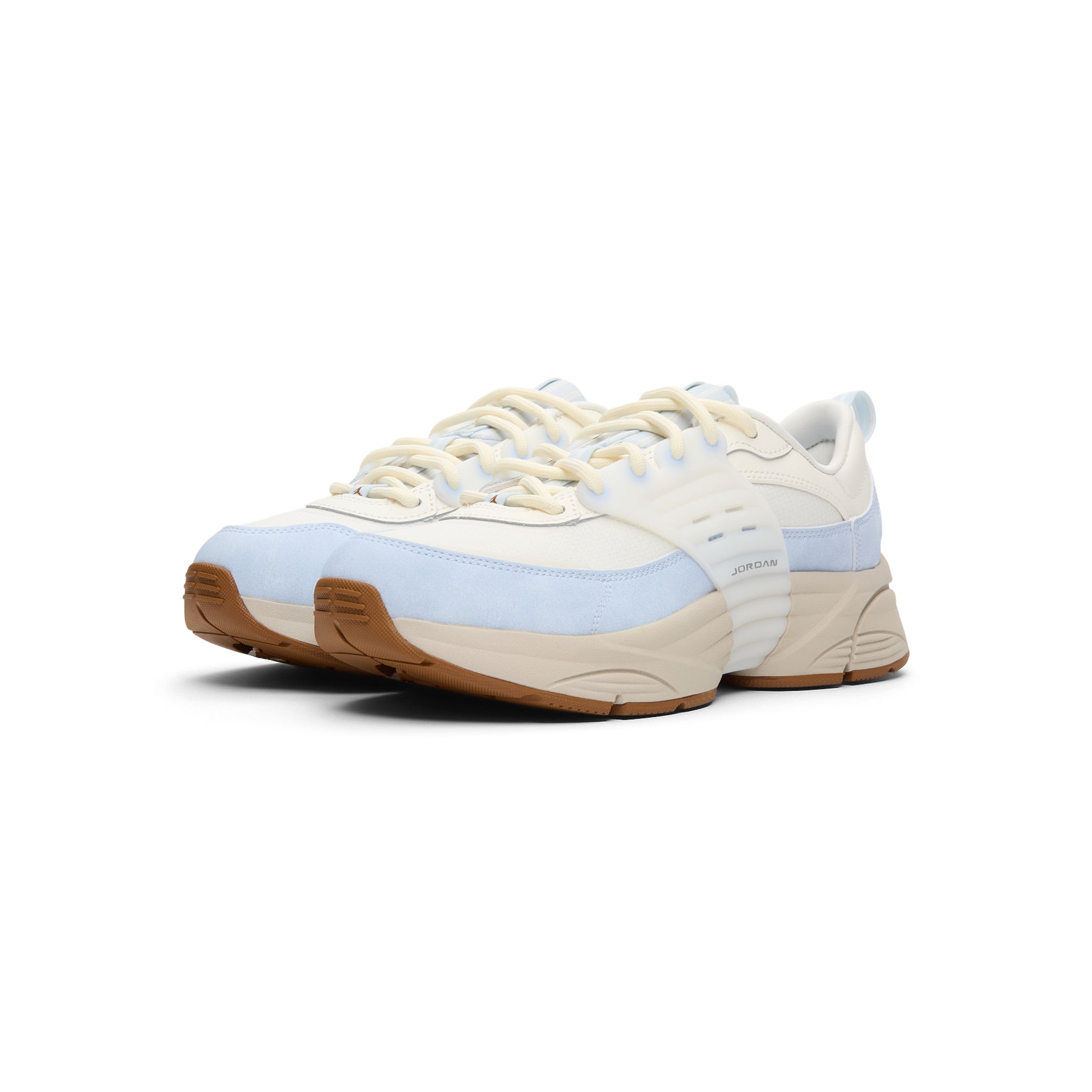 jordan-trunner-o-s-sail-lt-british-tan-cream-ii  Footwear