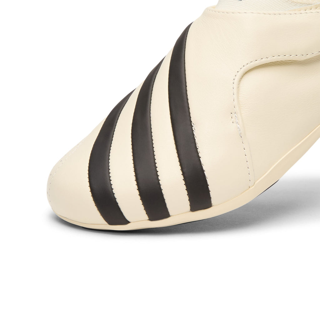 adidas-pw-vario-flat-earther-chalk-white-core-black-chalk-white  Footwear