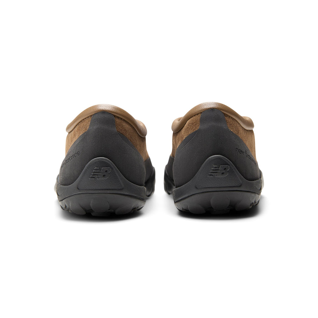 new-balance-mt10tok2-raw-leather  Footwear
