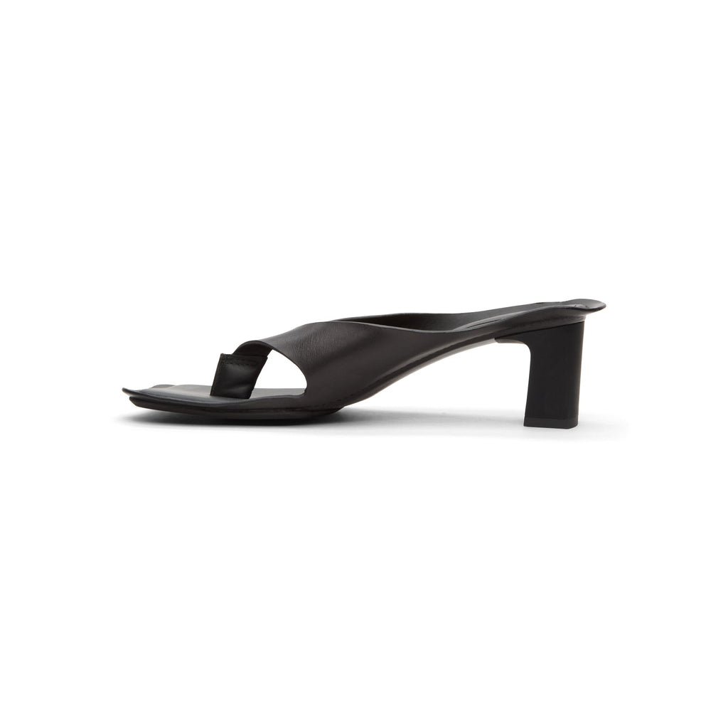mm6-maison-margiela-sandal-black  Footwear