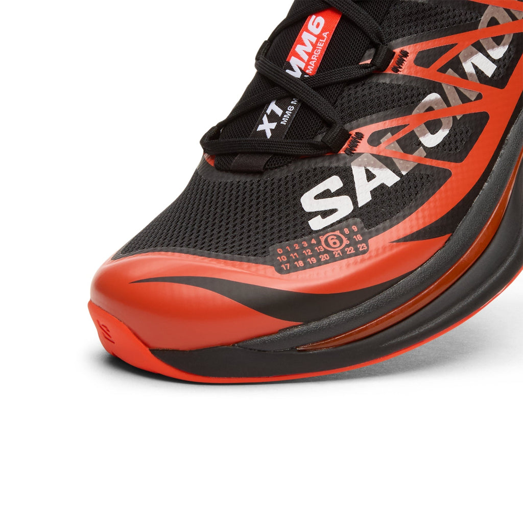 mm6-maison-margiela-xt-mm6-x-salomon-black-cherry-tomato-white  Footwear