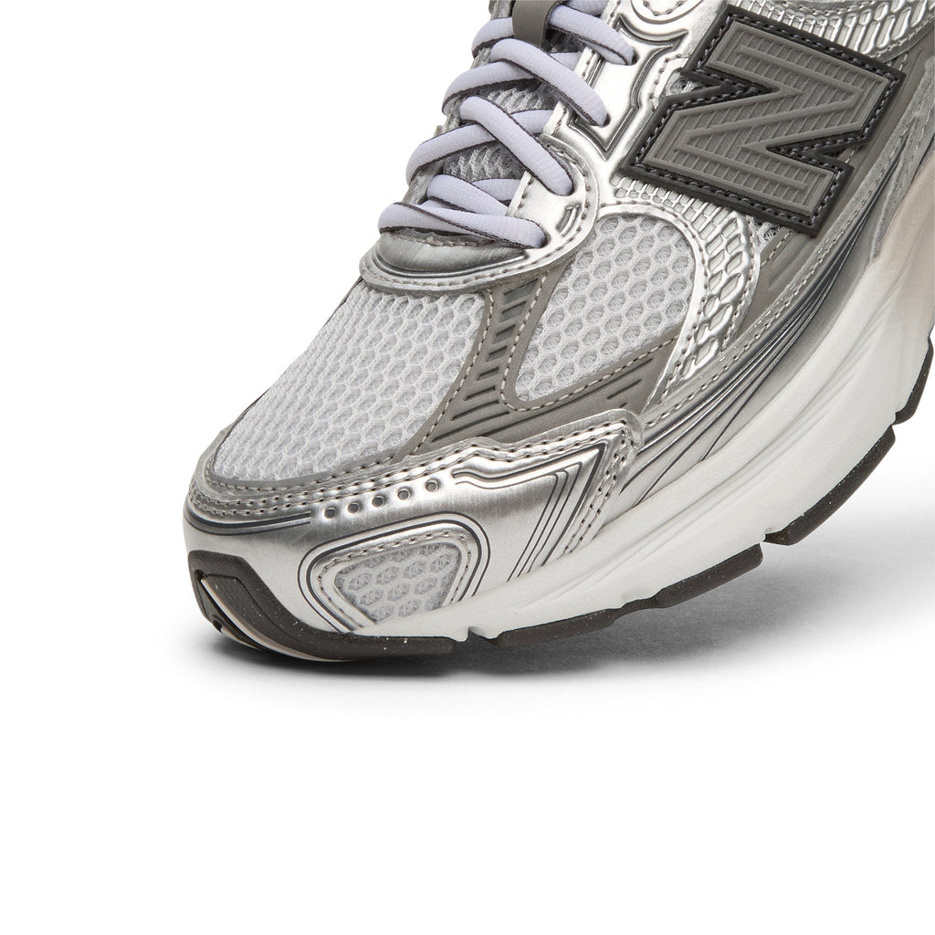 new-balance-2010-black-silver-metallic  Footwear