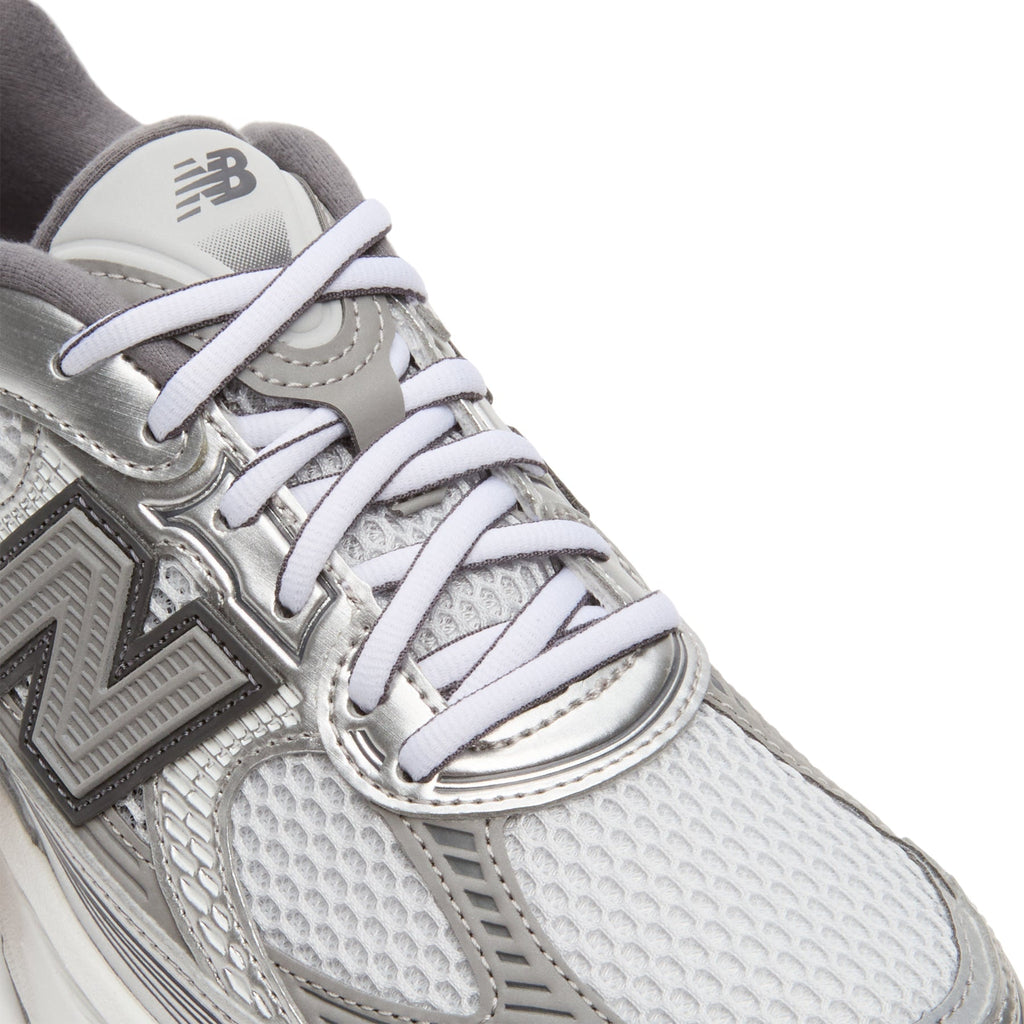 new-balance-2010-black-silver-metallic  Footwear