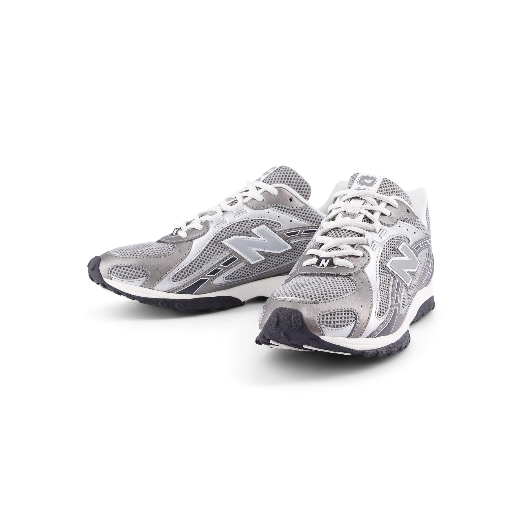 new-balance-204l-silver  Footwear