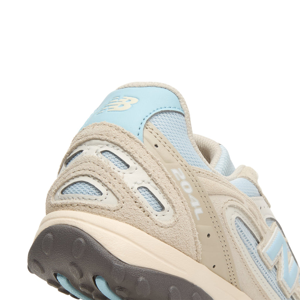 new-balance-204l-silver-1  Footwear