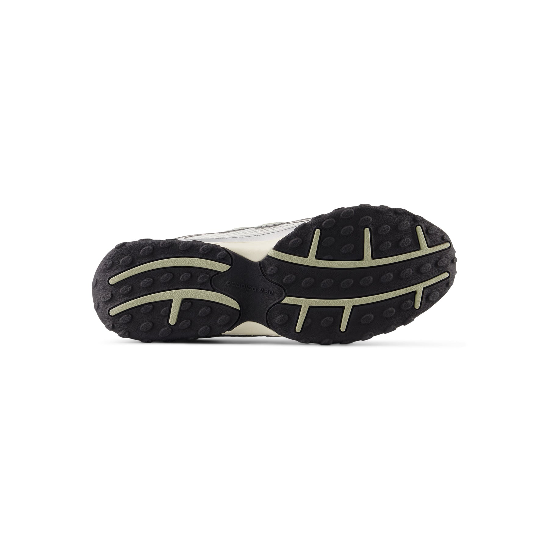 new-balance-basketcase-x-new-balance-204l-silver-metallic  Footwear