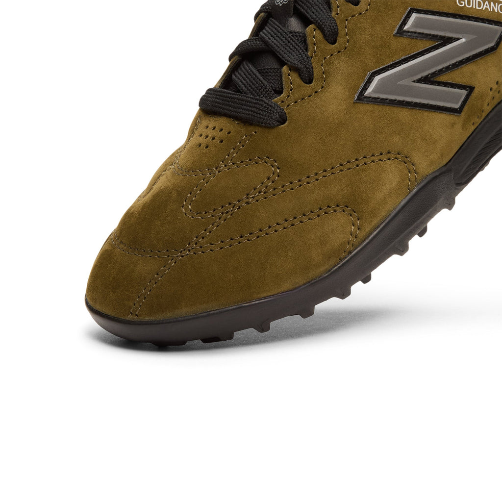 new-balance-lack-of-guidance-x-nb-442-elite-tf-v3-avocadoa  Footwear