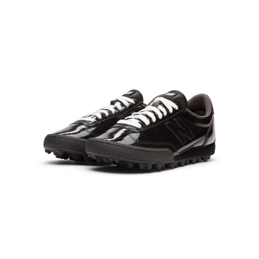 new-balance-gator-run-black-black  Footwear
