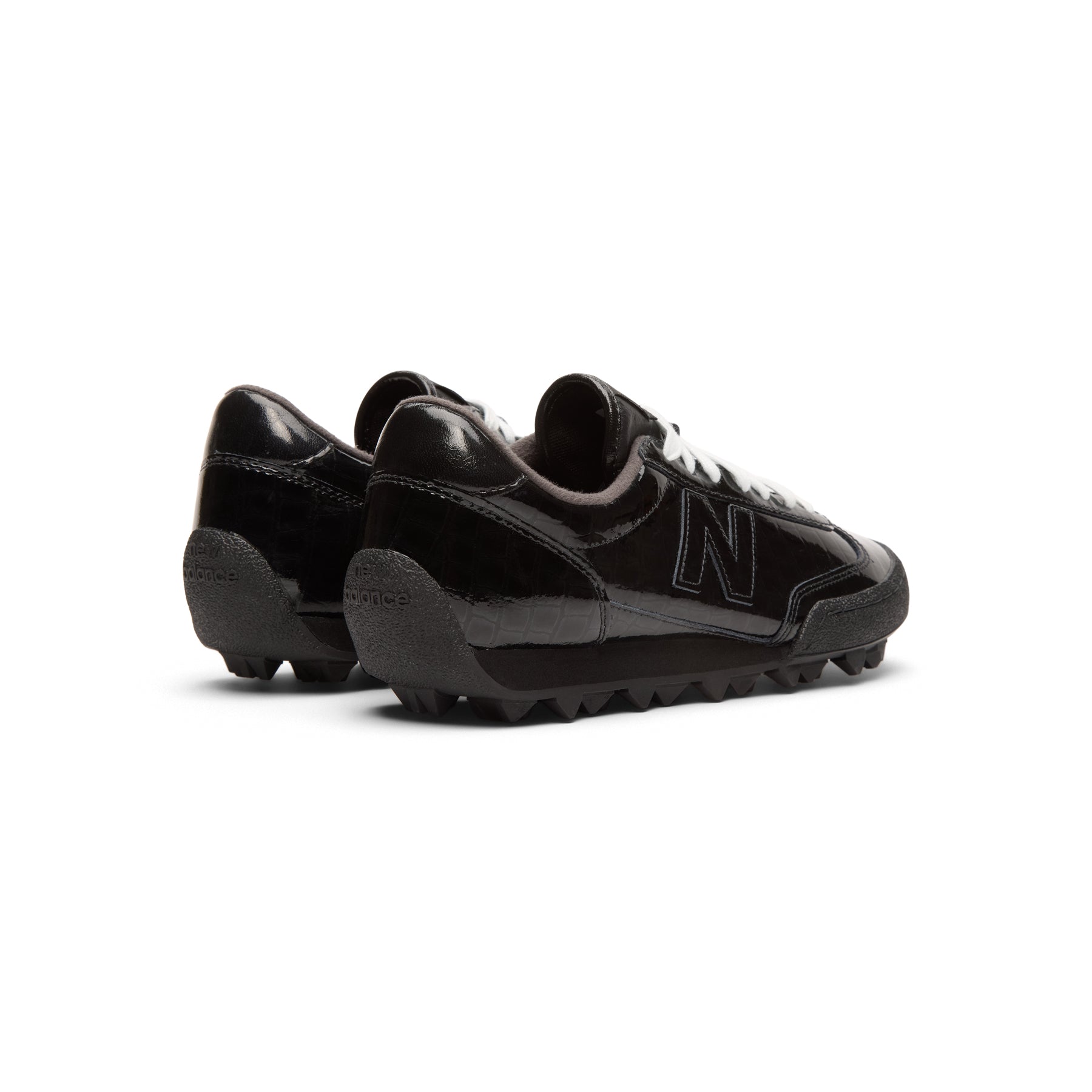 new-balance-gator-run-black-black  Footwear