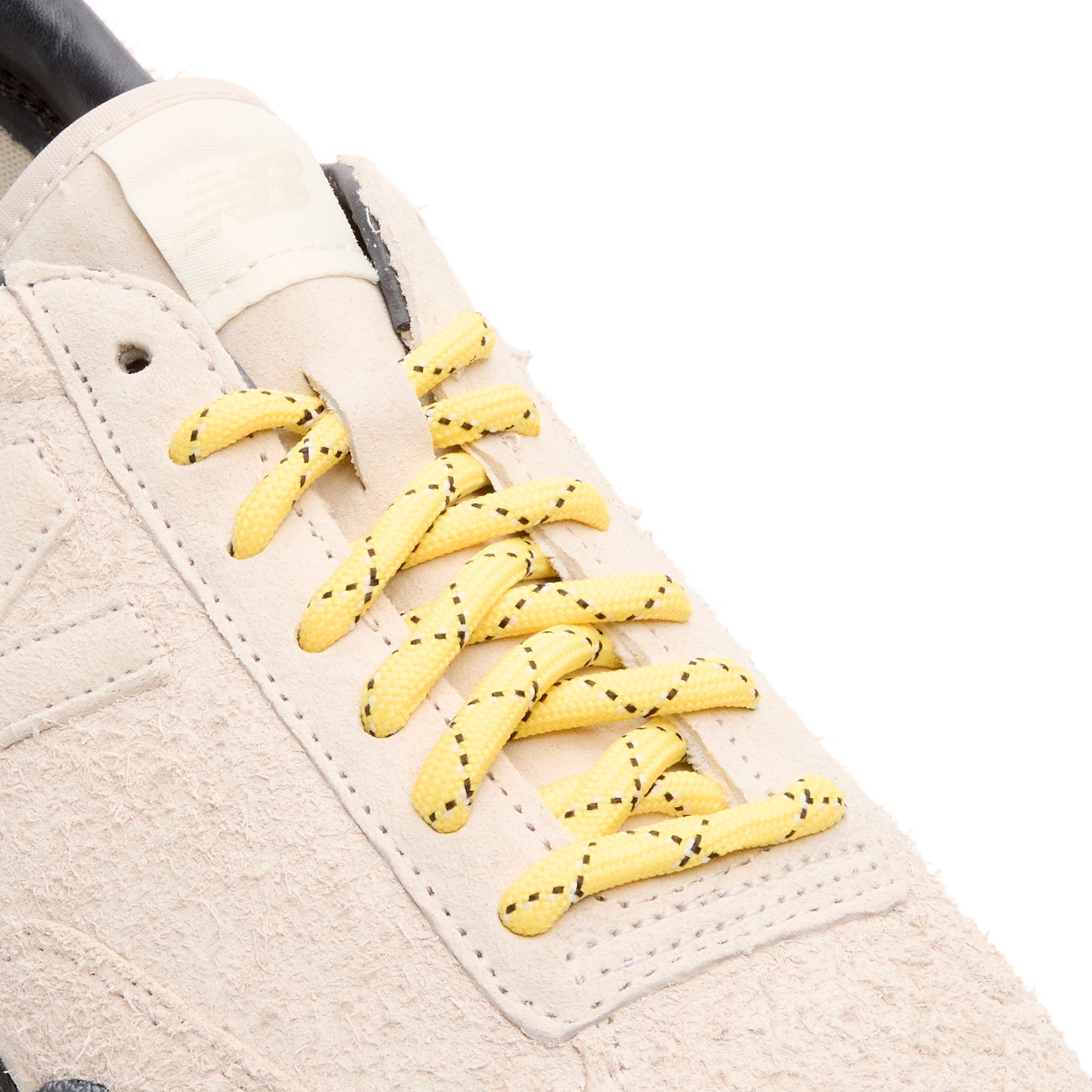 new-balance-gator-run-white  Footwear