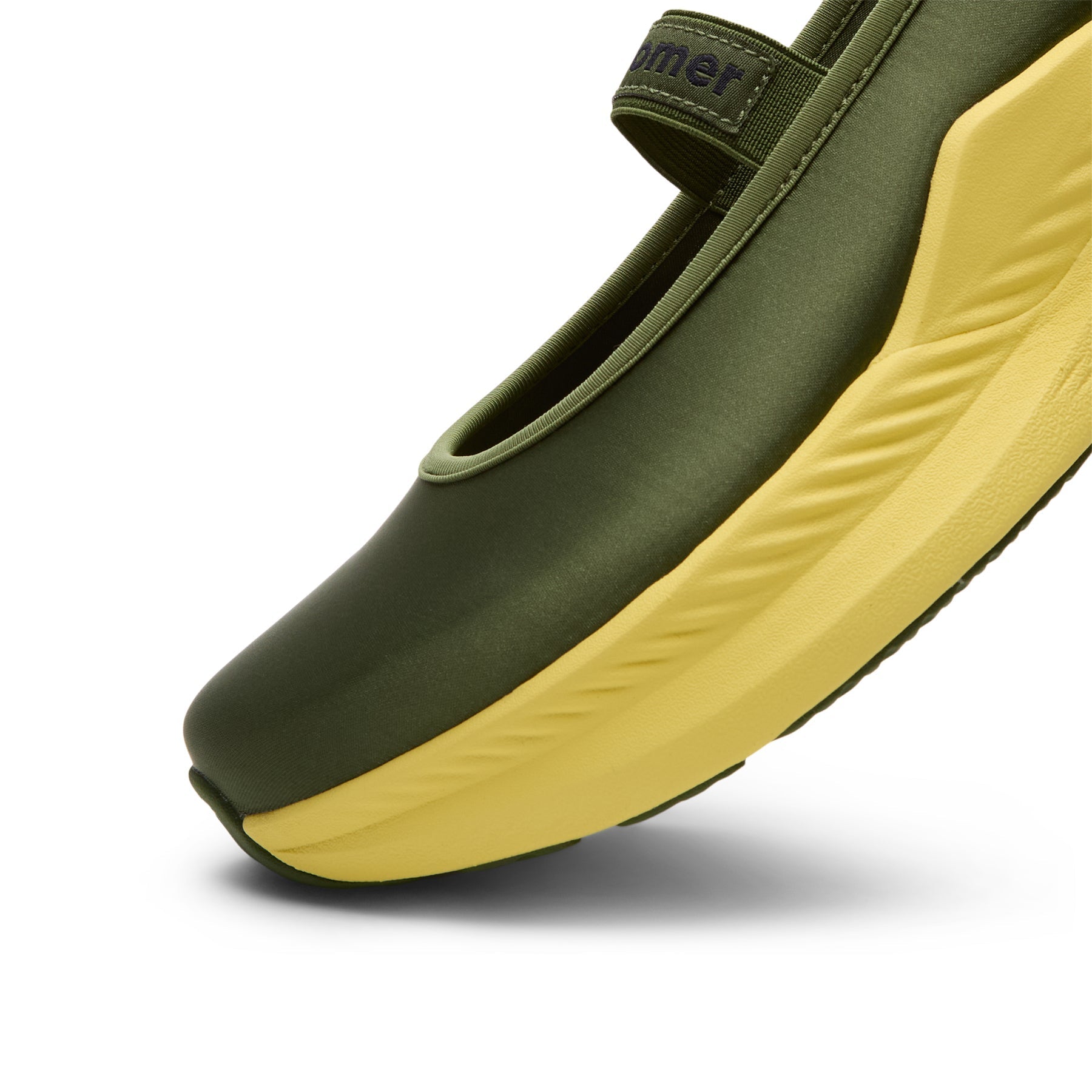 karhu-mestari-kesa-run-cedar-green-limelight  Footwear